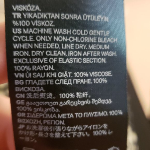 Maternity wrap dress - Picture 2 of 3